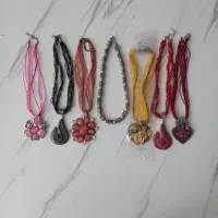 گردنبند های عربی. نو و تمیز