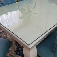 میز غذاخوری