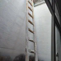 نردبان چوبی