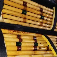 هاردکیس،و نی هفت بند