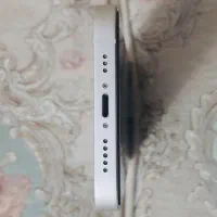 iPhone13|موبایل|قم, چهل درخت‎|دیوار