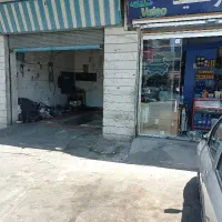 مغازه 20 متری چراغ قرمز