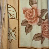 پتو|رختخواب، بالش، پتو|پرند, فاز ۰|دیوار