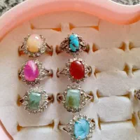 انگشتر زنانه .اوپال.عقیق.فیروزه.زمرد|جواهرات|مشهد, انقلاب|دیوار