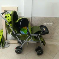 کالسکه دوقلو