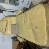 صندلی ومیزارایشگاهی سالم ومرتب|آرایشگاه و سالن‌های زیبایی|رودهن, |دیوار