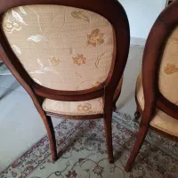 ۴ عدد صندلی ناهار خوری رنگ کرم جنس چوبی
