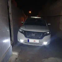 معاوضه کلوت مدل ۴۰۲ اتومات|خودرو سواری و وانت|شهرکرد, |دیوار