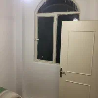واحد 43نیم در خیابان خوش مقام