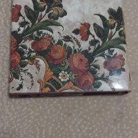 کتاب         عروسک شب یلدا        وسایل شب یلدا