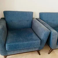 ۲ عدد مبل راحتی|مبلمان خانگی و میز عسلی|تهران, شهرک آزمایش|دیوار