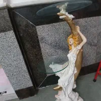 میز و مجسمه|مجسمه، تندیس، ماکت|زاهدان, |دیوار