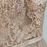 لباس مجلسی|لباس|اراک, |دیوار