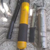 دو عدد گریس پمپ