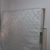 سرویس خواب در حد نو|تخت و سرویس خواب|شیروان (خراسان), |دیوار