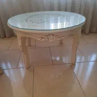 میزعسلی گرد کنده کاری شده