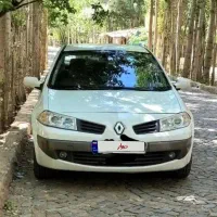 مگان ۲۰۰۰ اتومات