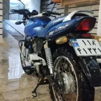 موتور سیکلت پولسار پالس ۱۸۰ دو شمع در حد