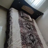 تخت دو نفره