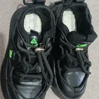 کفش اسپرت بچگانه|کفش و لباس بچه|بروجرد, |دیوار