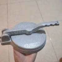 همبرگر زن چدن