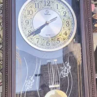 ساعت دیواری