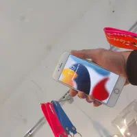 آیفون 7plus 128 گلد تمیزدرحدنو به همراه هدیه