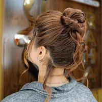 مدل برای کراتین و رنگ و مش و شینیون فقط هزینه مواد|خدمات آرایشگری و زیبایی|رشت, لاکانی|دیوار