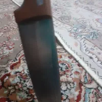 یک عدد چاقو