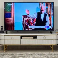 میز تلویزیون سفید طلایی مدل مدرن