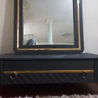 دکور آرایشگاه/صندلی اصلاح/آینه کنسول/کپ|آرایشگاه و سالنهای زیبایی|هشتگرد, هشتگرد قدیم|دیوار