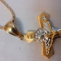 گردنبند تمثال مسیح