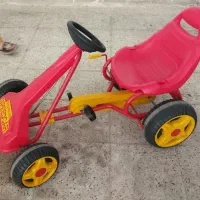 چهار چرخ و صندلی ماشین