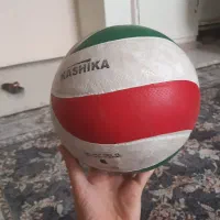 توپ والیبال