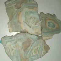 سنگ عقیق آبی سبز نواری طبیعی رودخانه ای سه تکه