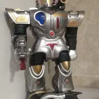 ربات آدم آهنی کنترلی در حد نو اورجینال