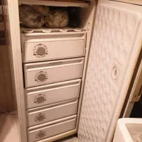 دوتا یخچال به فروش میرسد