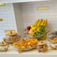 سرویس پذیرایی