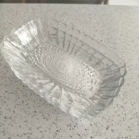 تعدادی وسایل اشپزخونه در حد نو