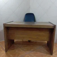 میز و صندلی