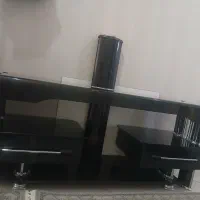 میز تلویزیون شیشه ای