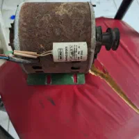 یک عددموتورماشین لباسشوی سالم بدون ایراد