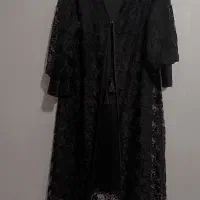 تعدادی مانتو وشال