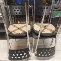 چهار عدد صندلی فلزی