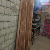 چوب روس برش خورده و رنگ شده
