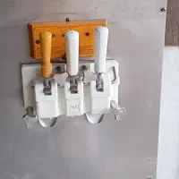 دستگاه بستنی قیفی کاتابریکا ایتالیا-گل خامه زن crm