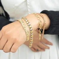 دستبند طلا پیدا شده