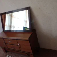 آینه و کنسول و کنسول تلفن