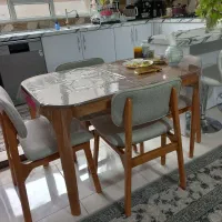 میز نهارخوری ۴نفره