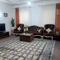 مبل ۷ نفره ی سالم و میز ناهارخوری ۴ نفره